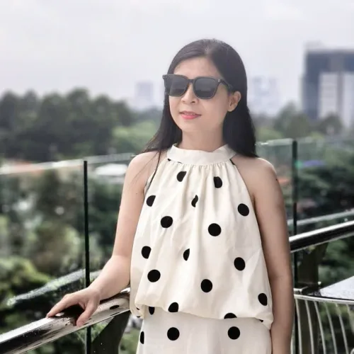 Huyền Trang